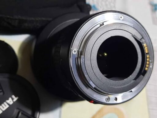 Obiettivo tamron 10-24 grandangolare