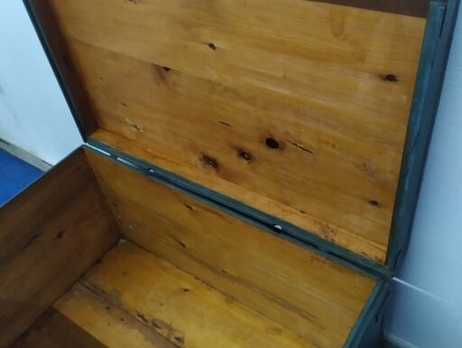 Cassapanca in legno primi 900