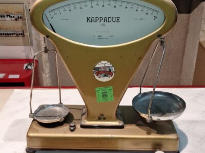 Bilancia di precisione per orafo marca kappadue anni 50