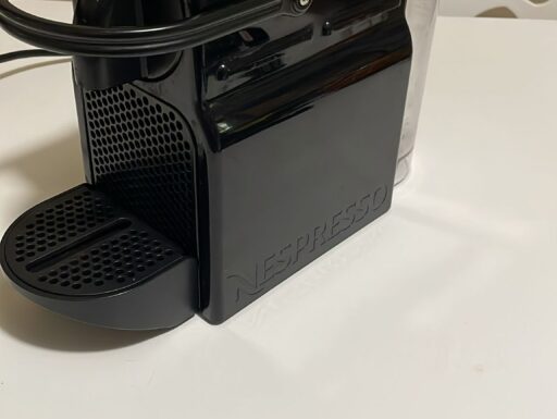 Macchina da caffe' de longhi con capsule