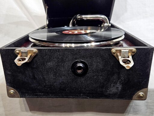Grammofono a valigetta "paquet", funzionante con puntine