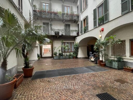 Bilocale corso di porta nuova - milano
