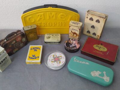 Oggetti vari 1^ e 2^ meta' del secolo scorso