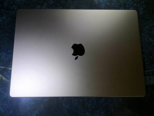 Macbook pro 16