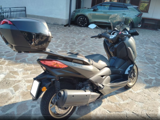 Yamaha x-max 300 tech - 2021