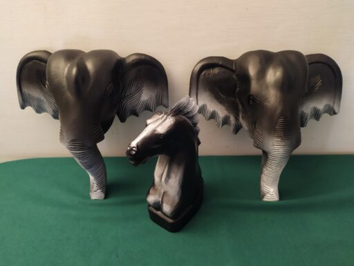 Ornamenti in legno da arredo