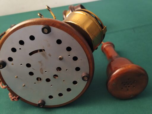 Telefono da tavolo legno a candela mod. primi 900