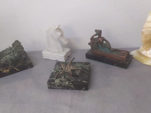 Oggetti marmo naturale e bronzo antichjzzato