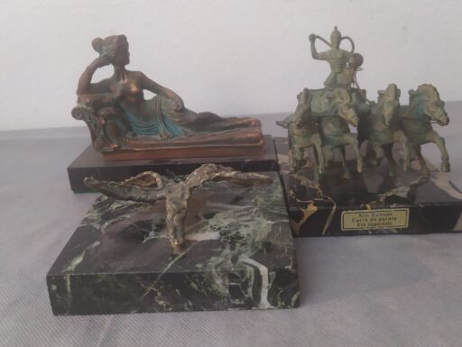 Oggetti marmo naturale e bronzo antichjzzato