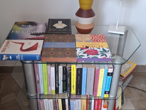 Mini libreria/porta tv in vetro temperato e acciaio satinato