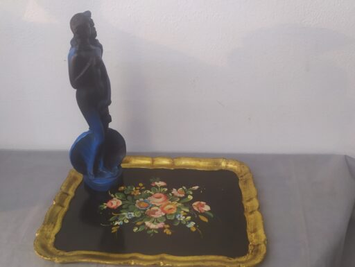 Vassoio legno dipinto a mano e venere resina