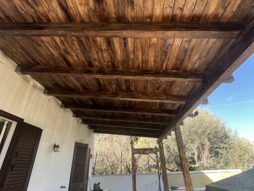 Montaggio tettoie e arredamento