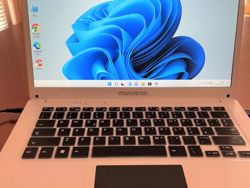 Notebook asus/acer/medion/acemagic/morontron nuovi e aziend.