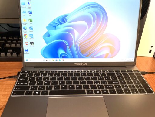 Notebook asus/acer/medion/acemagic/morontron nuovi e aziend.