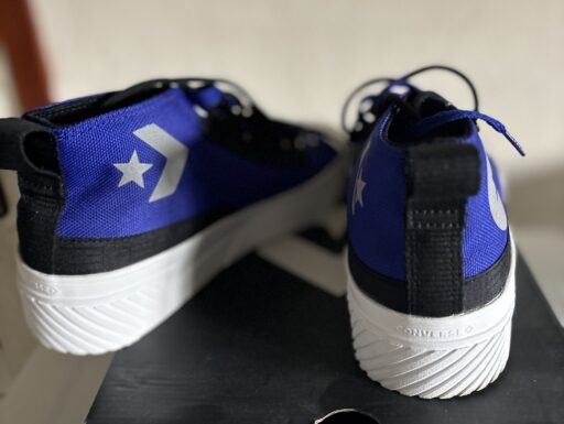 Converse blu