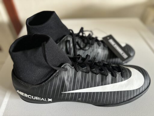 Scarpe da calcetto mercurial