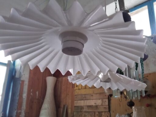 Coppia di lampadari antichi