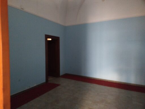 Finimmobil vende in salice sal. (le) locale commerciale