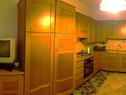 Bilocale arredato centro storico di piossasco