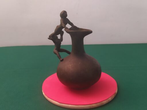 Anfora bronzo manico putti