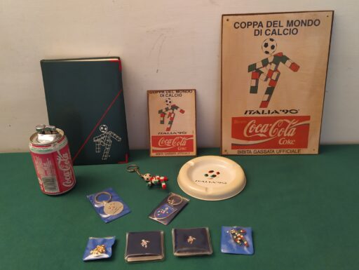 Oggetti mondiale italia 90
