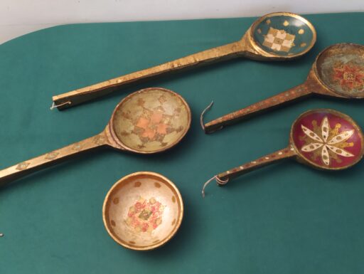 Mestoli e ciotola d'epoca in legno antica firenze