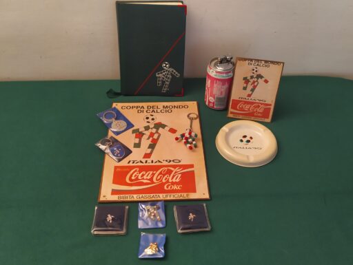 Oggetti mondiale italia 90