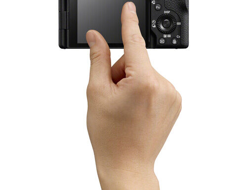 Sony a6700 + e pz 16-50mm f/3,5-5,6 oss (ilce6700lb) - promo