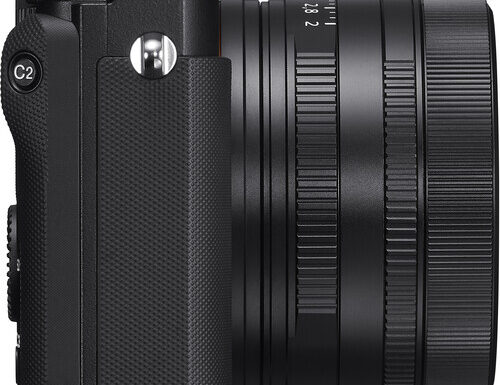 Sony rx1r iii (dsc-rx1rm3) - garanzia sony italia 2+1 anni