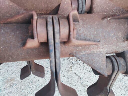 Trincia sarmenti agricola