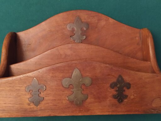 Portalettere e palette antichi artigiani toscani