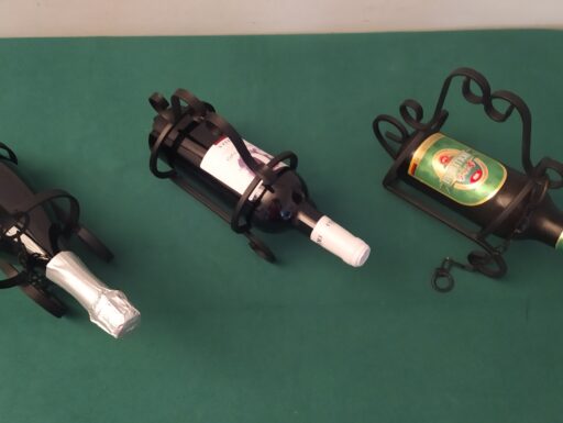 Portabottiglie ferro battuto vintage