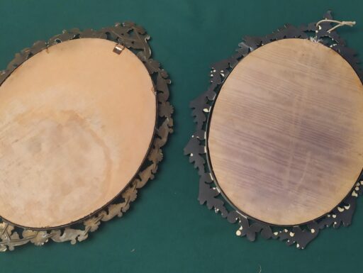 Specchio e cornici ovali