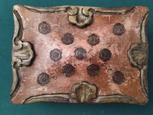 Scatole d'epoca legno intagliate e dipinte a mano