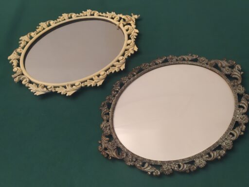 Specchio e cornici ovali