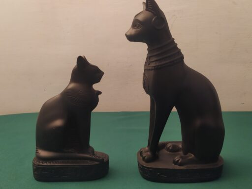 Statue gatti antico egitto