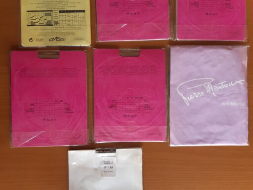 34 confezioni di collant e gambaletti nuovi taglie 1-2-3-4