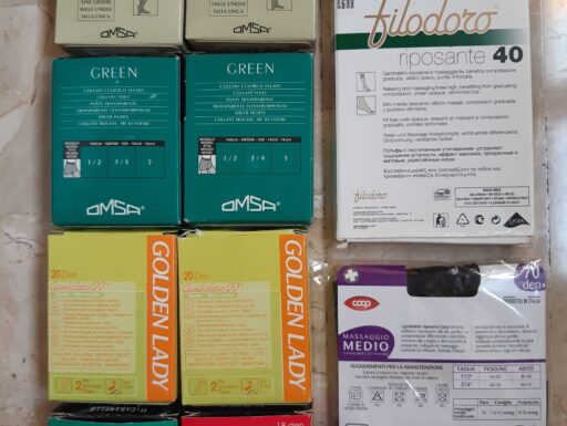 34 confezioni di collant e gambaletti nuovi taglie 1-2-3-4