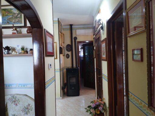 Appartamento in cursi (le) vico basento 1