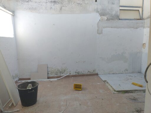 Casa autonoma, in san donaci (br)