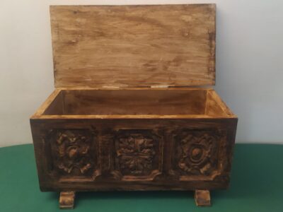 Piccolo baule vintage in legno