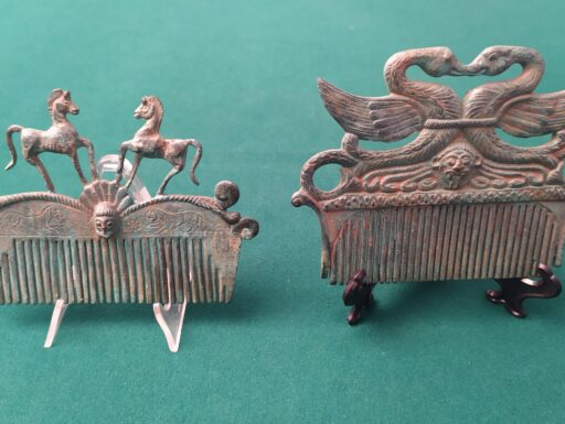 Pettini romano/etrusco in bronzo