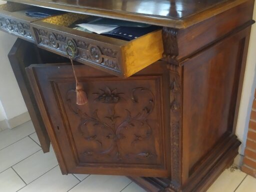 Credenza d'epoca noce massello