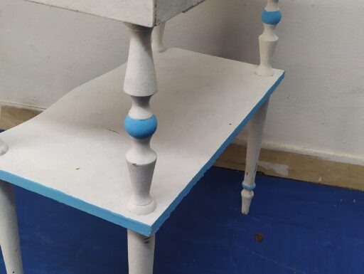 Comodini in legno d'epoca