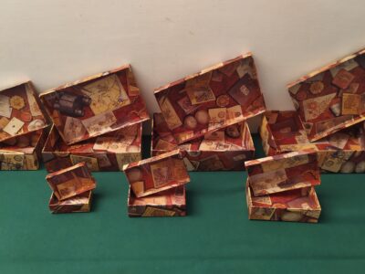 Scatole d'epoca dimensioni decrescenti