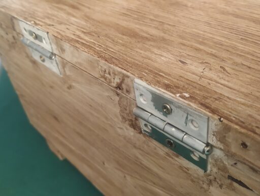 Piccolo baule vintage in legno