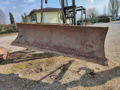 Bulldozer apripista caterpillar d4c