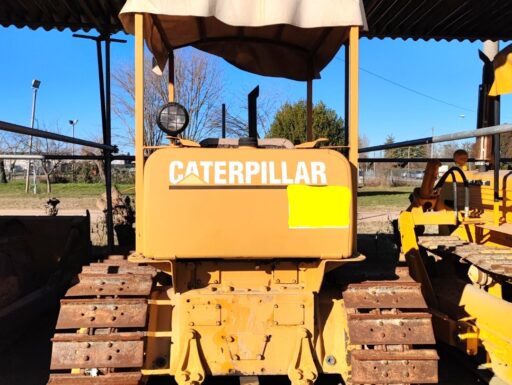 Bulldozer apripista caterpillar d4c