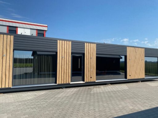 Sono disponibili case mobili nuove e usate.