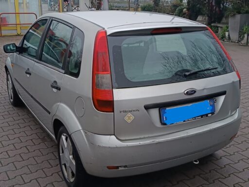 Ford fiesta mk5 1.4 benzina